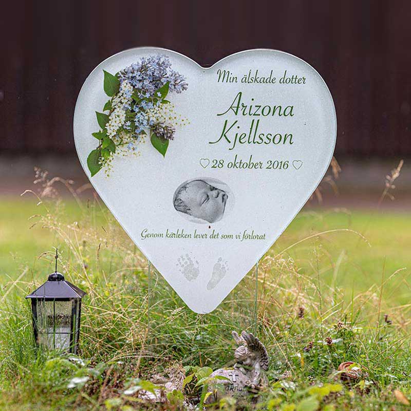 Hjärtformat gravsten